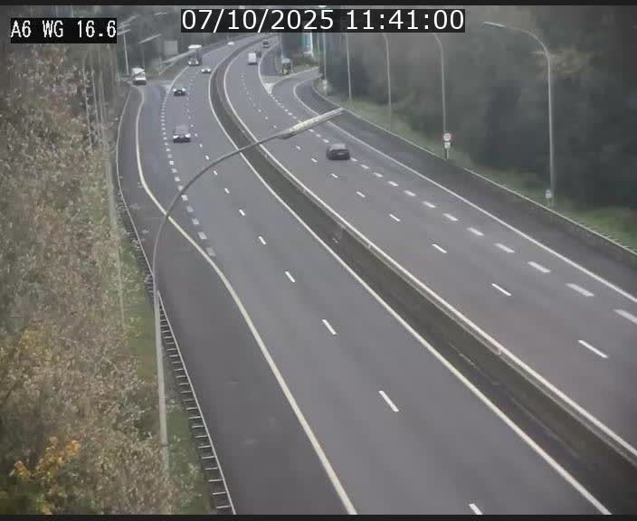 Traffic live webcam Luxembourg Aire de Capellen - A6 - BK 16.6 - direction Luxembourg/France/Allemagne