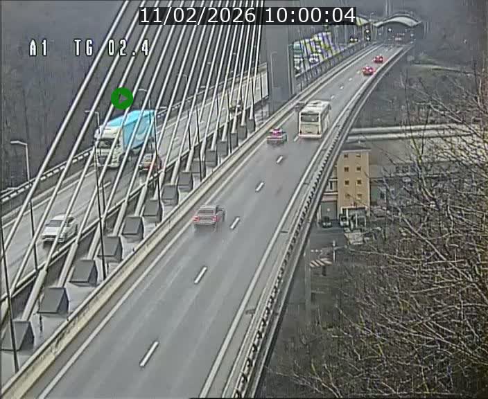 Traffic live webcam Luxembourg Sandweiler - A1 direction Luxembourg-ville - BK 2.4