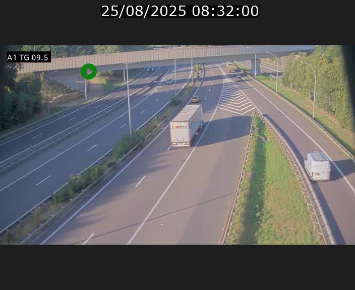 Traffic live webcam Luxembourg Jonction Grünewald - A1 direction Luxembourg-ville - BK 9.5