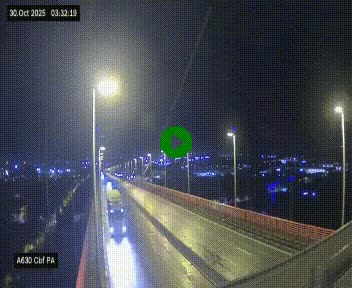 Webcam autoroute sur le périphérique de Bordeaux (A630) au nord de la ville. Caméra située sur le Pont d'Aquitaine.