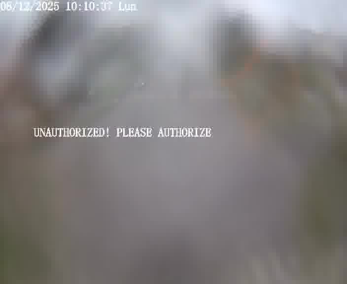 Webcam installée le long de D1 (France) à Ennery, pointée vers Metz, utile pour suivre précisément les conditions de trafic.