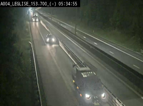 Webcam autoroute A4 (E411-E25) à Léglise, avant la jonction avec la N40. Vue orientée vers Bruxelles