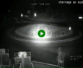 Webcam au nord d'Ax-les-Thermes au niveau de l'aire de chaînage de la N20. Vue orientée vers les Pyrénées, en direction de Pas de la Case