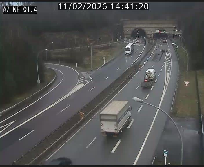 Caméra autoroute Luxembourg A7 - Echangeur Waldhaff - direction Tunnel Stafelter