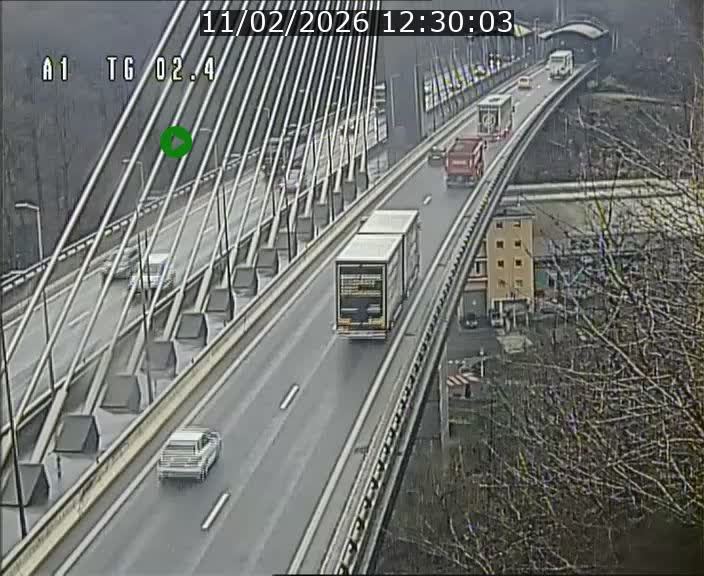 Traffic live webcam Luxembourg Sandweiler - A1 direction Luxembourg-ville - BK 2.4