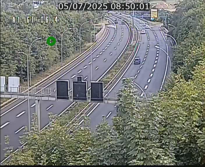 Traffic live webcam Luxembourg Hamm - A1 direction Sandweiler - BK 6.4