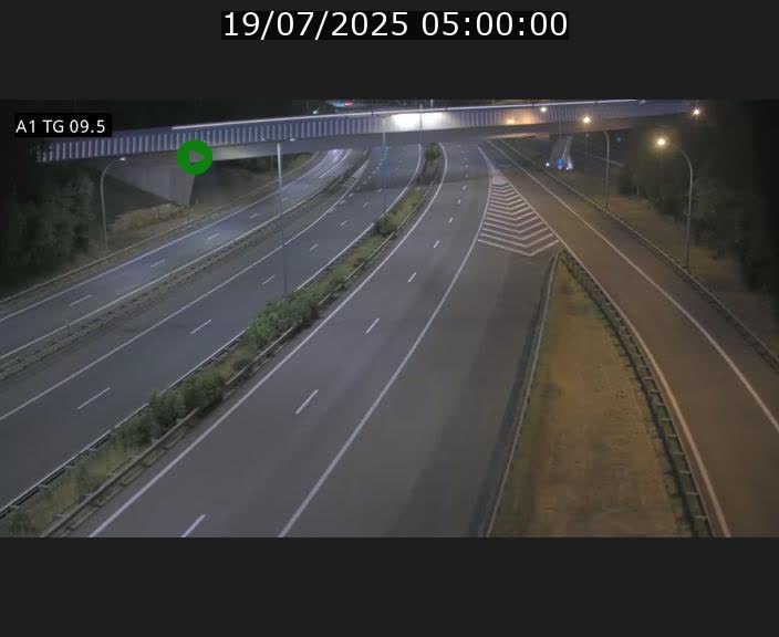 Traffic live webcam Luxembourg Jonction Grünewald - A1 direction Luxembourg-ville - BK 9.5