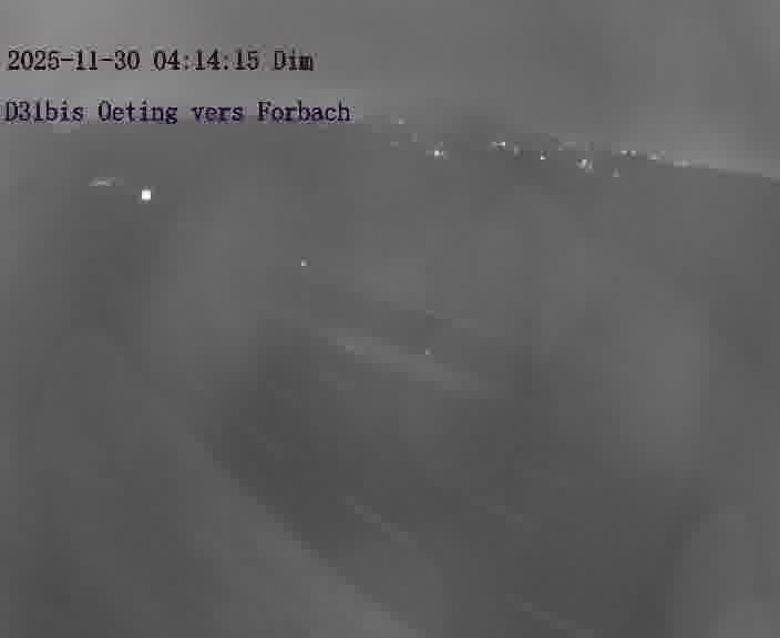 Caméra routière située sur D31bis (France) à Oeting, orientée vers Forbach, surveillant en continu la circulation locale et régionale.