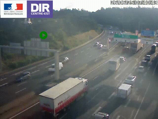 Caméra de circulation routière sur le boulevard périphérique Laurent Bonnevay de Lyon (D383) à hauteur de Bron, avant la jonction avec l'A43. Vue orientée vers l'échangeur