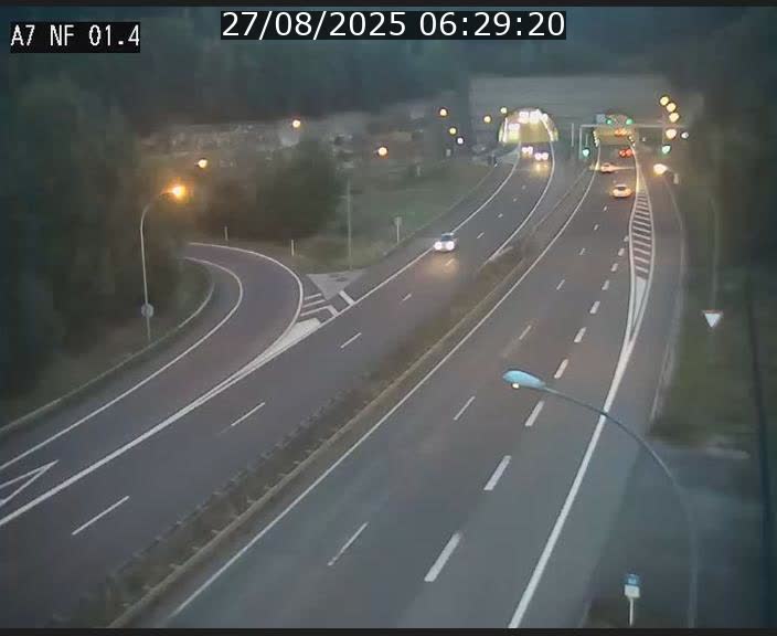 Caméra autoroute Luxembourg A7 - Echangeur Waldhaff - direction Tunnel Stafelter