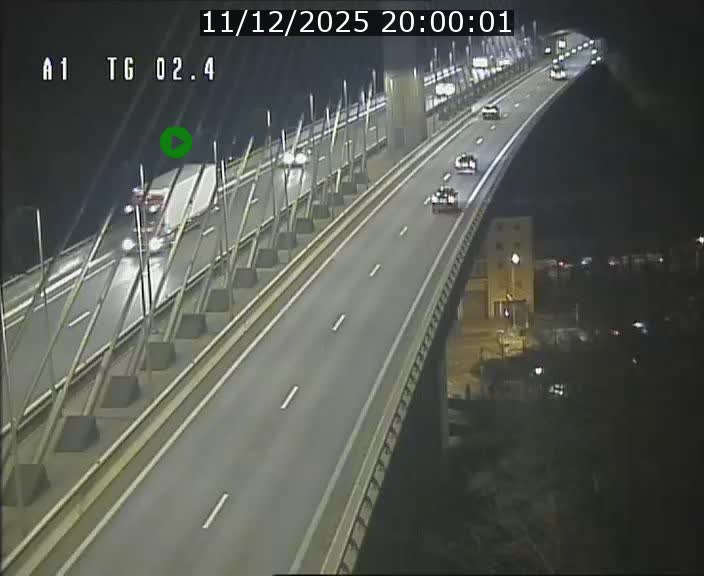 Traffic live webcam Luxembourg Sandweiler - A1 direction Luxembourg-ville - BK 2.4
