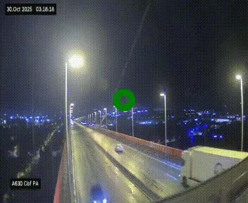 Webcam autoroute sur le périphérique de Bordeaux (A630) au nord de la ville. Caméra située sur le Pont d'Aquitaine.