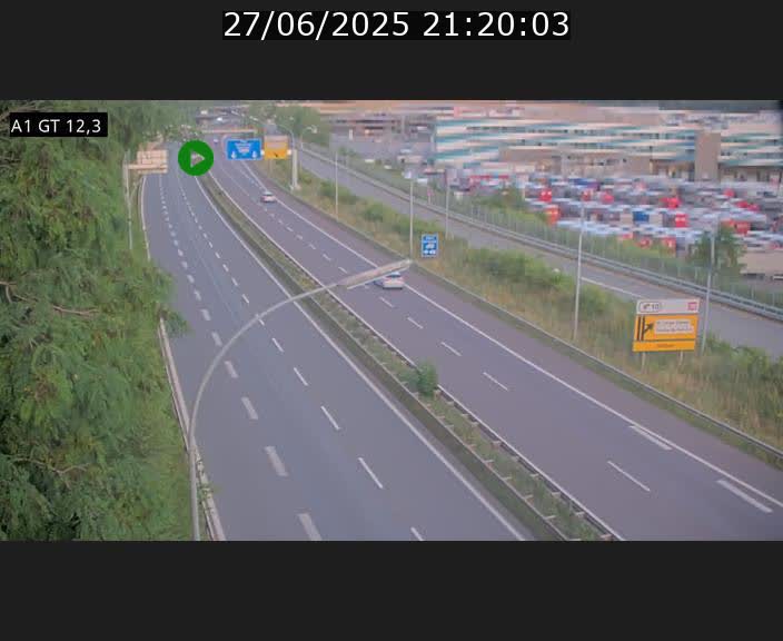Traffic live webcam Luxembourg Senningerberg - A1 direction Allemagne - BK 12.3