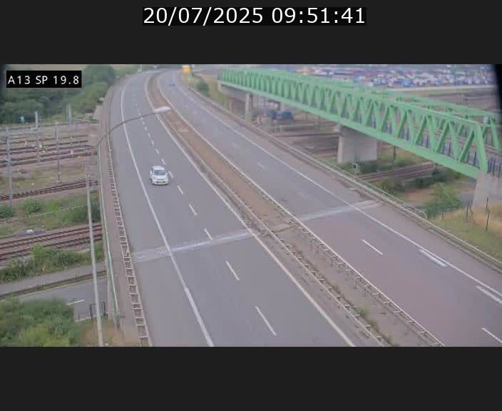 Traffic live webcam Luxembourg Croix de Bettembourg - A13 direction Esch-sur-Alzette - BK 19.8