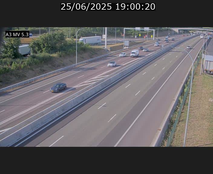 Webcam à l'Aire de Berchem au Luxembourg sur l'A3. Vue orientée vers la France