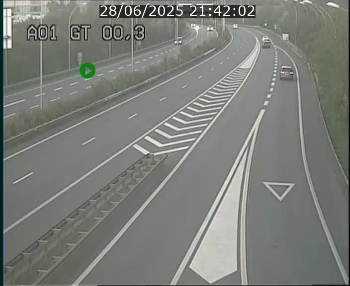 Traffic live webcam Luxembourg Croix de Gasperich - A1 direction Kirchberg - BK 0.3