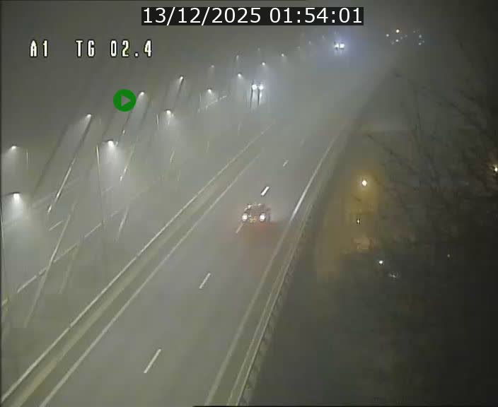 Traffic live webcam Luxembourg Sandweiler - A1 direction Luxembourg-ville - BK 2.4