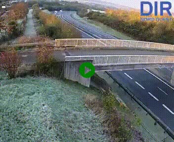 Webcam sur A84 à hauteur de Pont-Farcy, au niveau du pont autoroutier sur la Vire, au sud de Saint-Lô