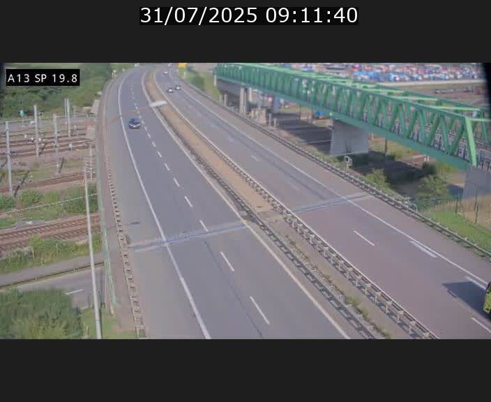 Traffic live webcam Luxembourg Croix de Bettembourg - A13 direction Esch-sur-Alzette - BK 19.8