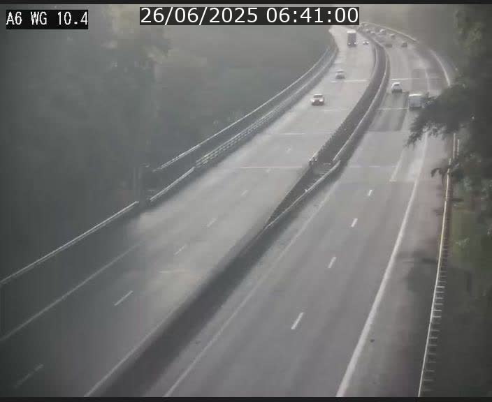 Traffic live webcam Luxembourg Mamer - A6 - BK 10.4 - direction Luxembourg/France/Allemagne