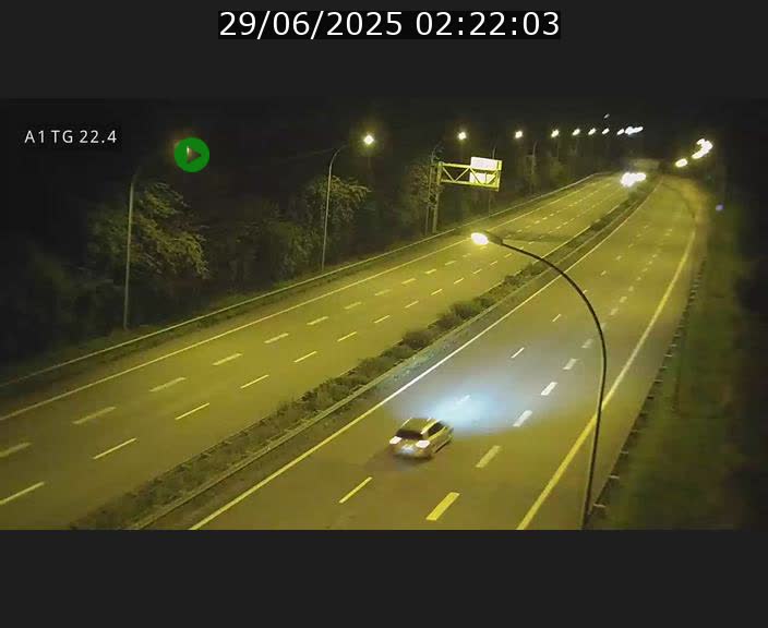 Traffic live webcam Luxembourg Flaxweiler - A1 direction Luxembourg - BK 22.4