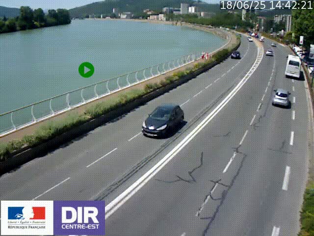 Webcam sur le quai Parjot à Vienne, aux Portes de Lyon, sur la Nationale 7, à la jonction avec le boulevard du Rhône-nord (D1407), caméra orientée vers Lyon