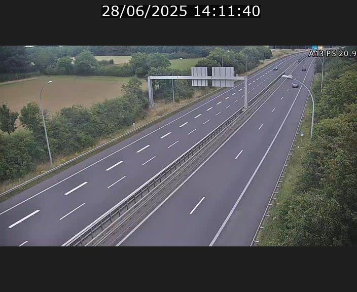 Traffic live webcam Luxembourg Croix de Bettembourg, rond-point d'Hellange - A13 direction Allemagne - BK 20.9