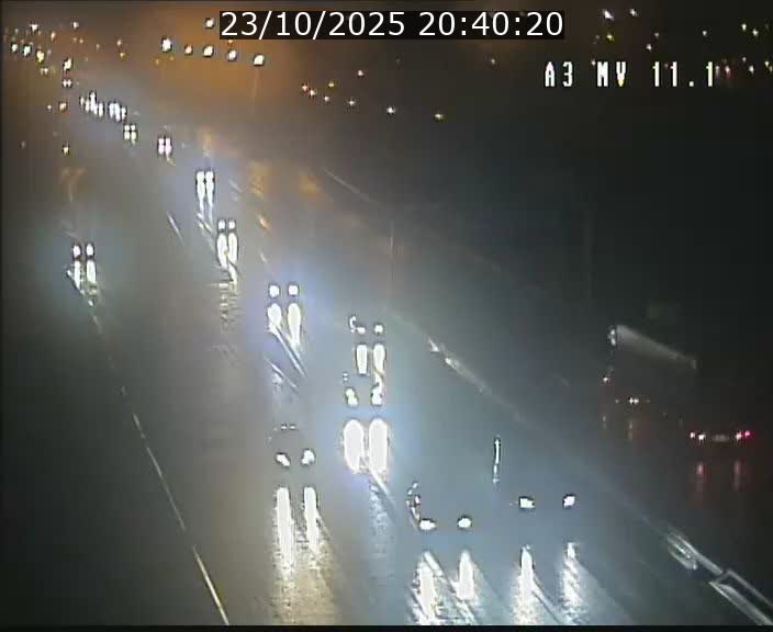 Traffic live webcam Luxembourg Croix de Bettembourg A3 - BK 11.1 - direction Luxembourg-ville