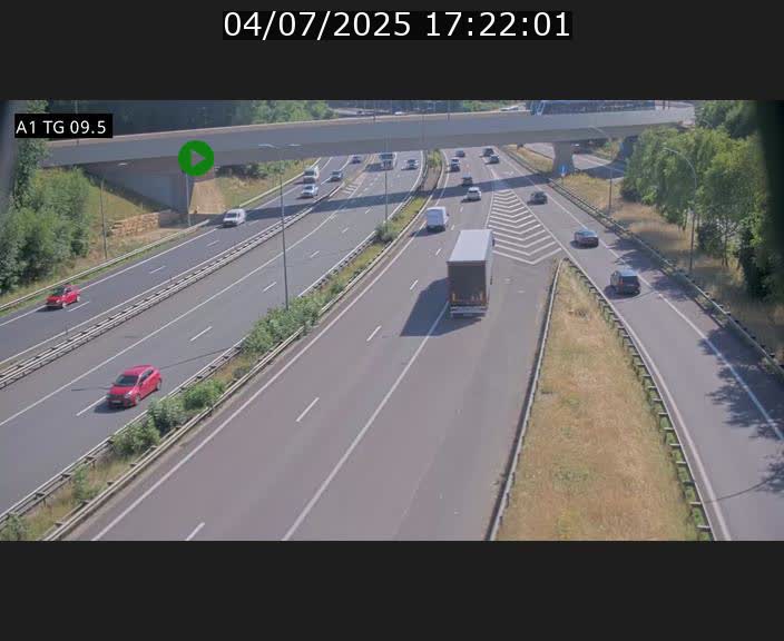 Traffic live webcam Luxembourg Jonction Grünewald - A1 direction Luxembourg-ville - BK 9.5