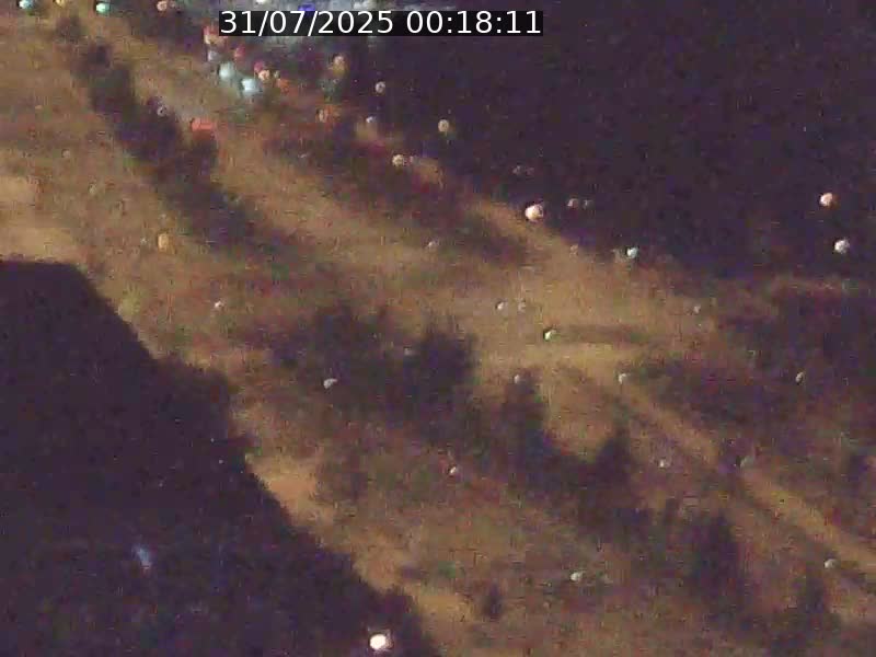 Webcam sur l'avenue John Fitzgerald Kennedy (N51) avec vue sur le Pont rouge (Pont Grande Duchesse Charlotte), l'arrêt Pfaffenthal et l'entrée du quartier Kirchberg