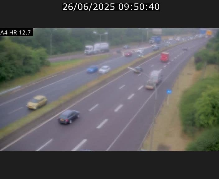 Traffic live webcam Luxembourg Esch sur Alzette - A4 - BK 12.7 - direction Esch-Belval