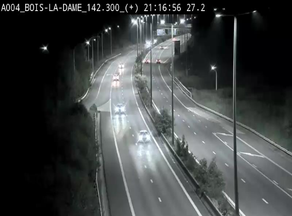 Webcam située entre la sortie 29 Neufchâteau et la jonction avec l'E25 en direction de Liège et Luxembourg
