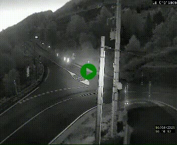 Webcam au carrefour de la croisade, à la jonction entre la N22 et la N320, avant le poste de douane franco-andorrane. Webcam à 1790 mètres d'altitude