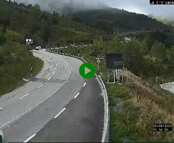 Webcam au carrefour de la croisade, à la jonction entre la N22 et la N320, avant le poste de douane franco-andorrane. Webcam à 1790 mètres d'altitude