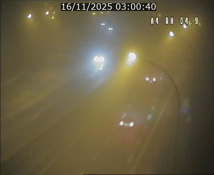 Traffic live webcam Luxembourg Leudelange - A4 - BK 4.9 - direction Luxembourg