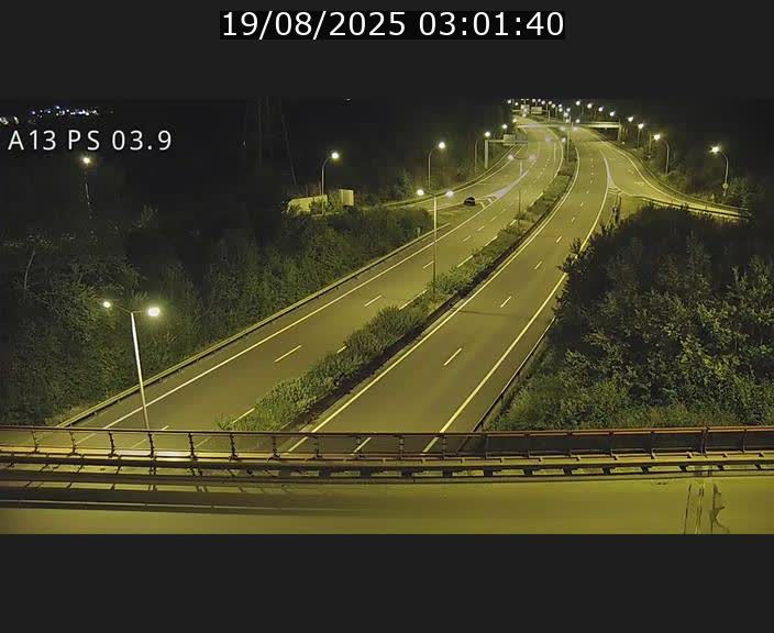 Traffic live webcam Luxembourg Differdange - A13 direction Esch-sur-Alzette - BK 3.9