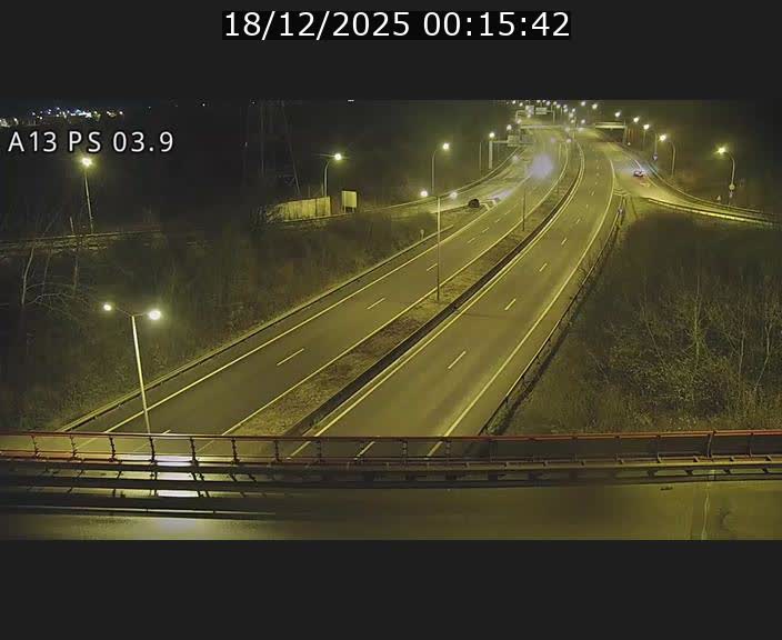Traffic live webcam Luxembourg Differdange - A13 direction Esch-sur-Alzette - BK 3.9