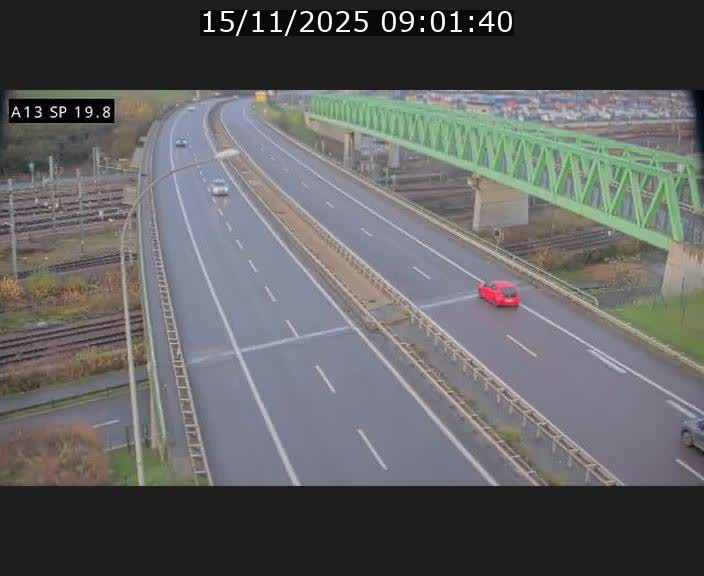 Traffic live webcam Luxembourg Croix de Bettembourg - A13 direction Esch-sur-Alzette - BK 19.8