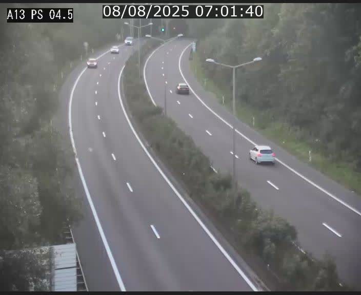 Traffic live webcam Luxembourg Differdange - A13 direction Esch-sur-Alzette - BK 4.5