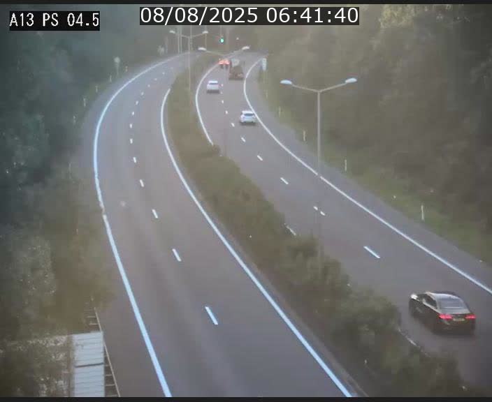 Traffic live webcam Luxembourg Differdange - A13 direction Esch-sur-Alzette - BK 4.5