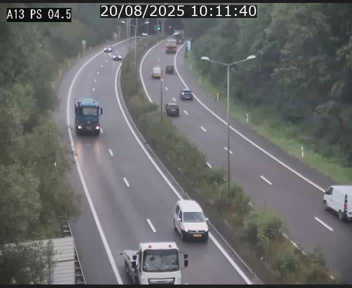Traffic live webcam Luxembourg Differdange - A13 direction Esch-sur-Alzette - BK 4.5