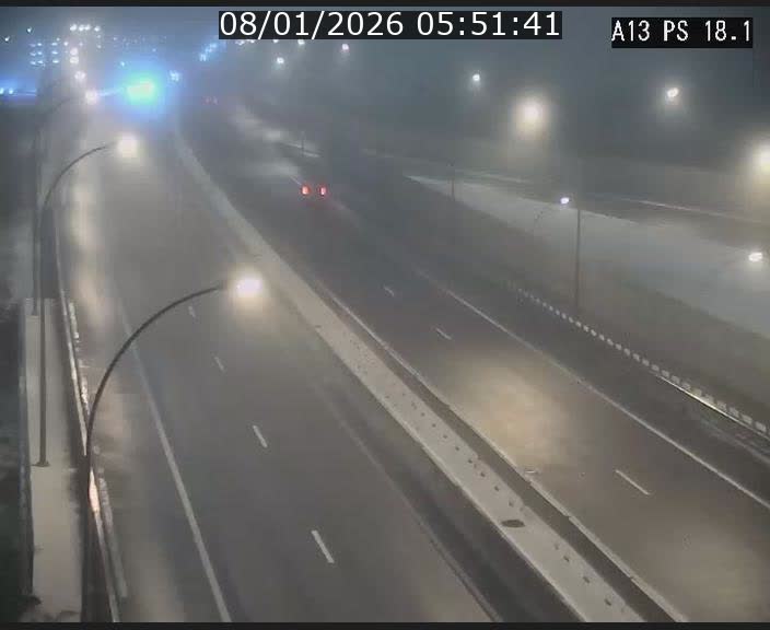 Traffic live webcam Luxembourg Dudelange - A13 direction Croix de Bettembourg - BK 18.1