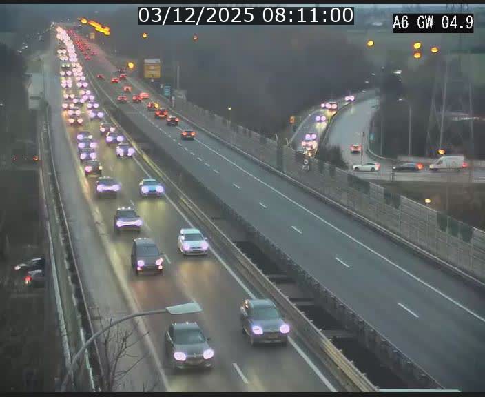 Traffic live webcam Luxembourg Croix de Cessange - A6 - BK 4.9 - direction Belgique