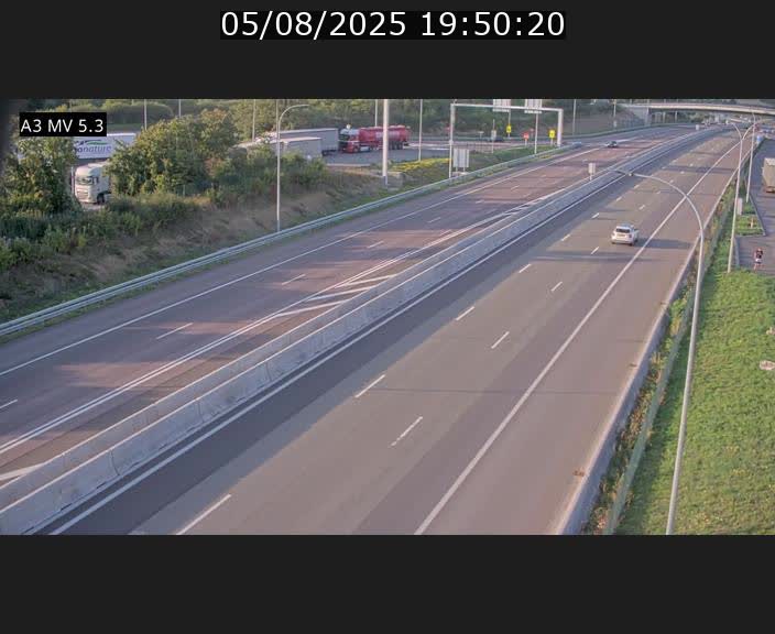 Webcam à l'Aire de Berchem au Luxembourg sur l'A3. Vue orientée vers la France