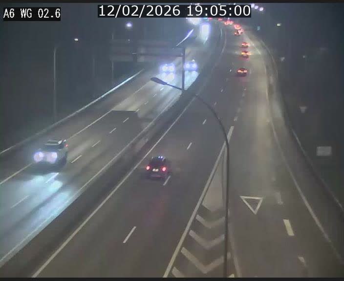 Traffic live webcam Luxembourg Croix de Cessange - A6 - BK 2.6 - direction France/Allemagne