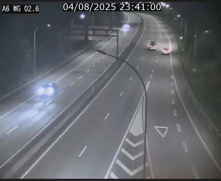 Traffic live webcam Luxembourg Croix de Cessange - A6 - BK 2.6 - direction France/Allemagne