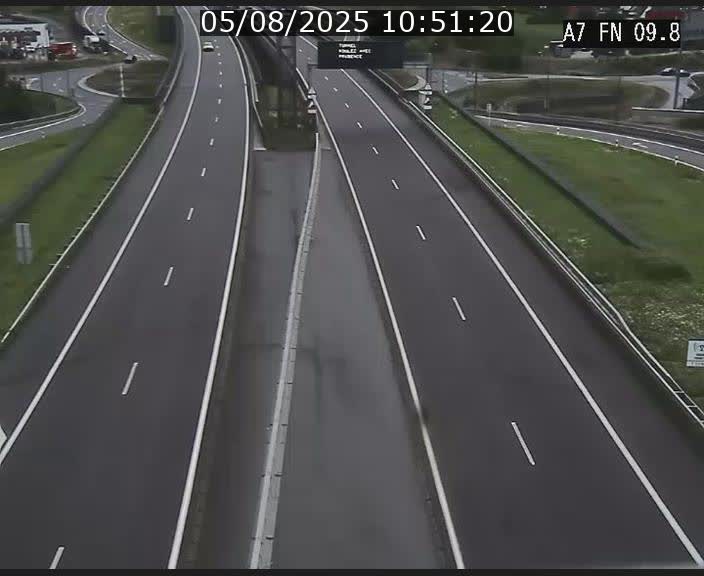 Caméra trafic Luxembourg - A7, Tunnel Gousselerbierg, sortie sud, direction rond-point Lorentzweiler (BK 9.9)