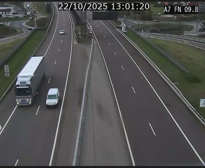 Caméra trafic Luxembourg - A7, Tunnel Gousselerbierg, sortie sud, direction rond-point Lorentzweiler (BK 9.9)