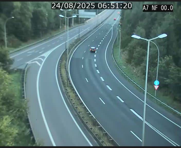 Caméra autoroute Luxembourg A7 - Echangeur A1/A7 Grünewald direction Tunnel Stafelter