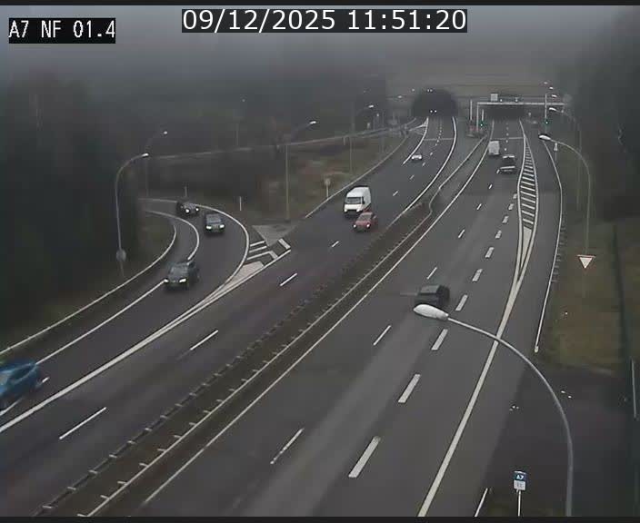 Caméra autoroute Luxembourg A7 - Echangeur Waldhaff - direction Tunnel Stafelter
